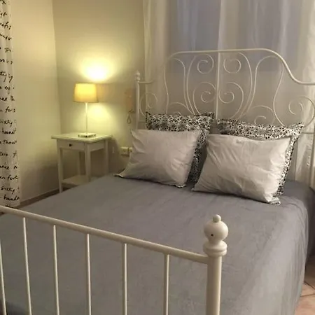 Zen Cozy Urban Ap In The Heart Of Закинтос